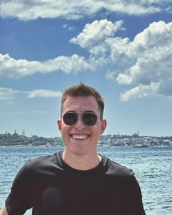 Eray Menekşe